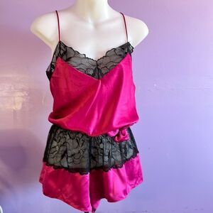 Flora Nikrooz Magenta & Black Lace Teddy Size M Lingerie One-Piece Bodysuit